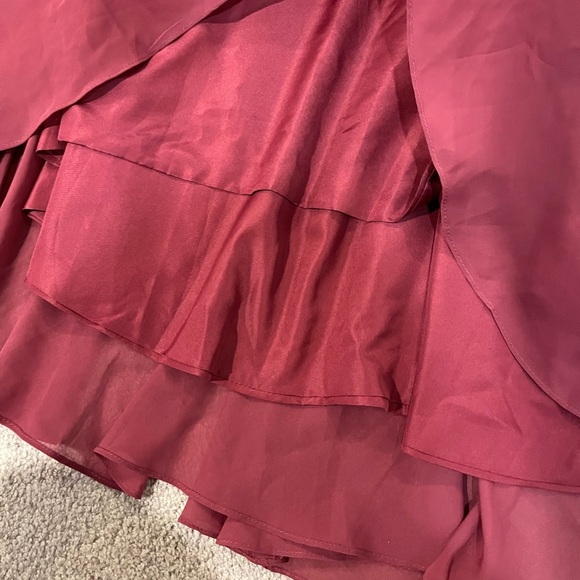 Miss Veil Formal Dress with Lace Up Back - Picture 4 of 14